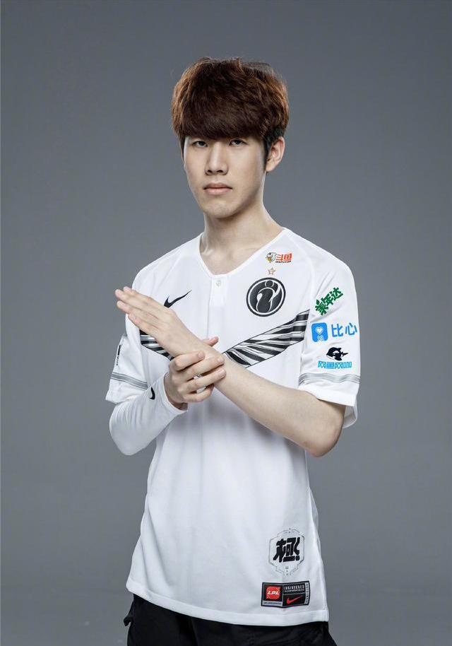 对抗中保持 对抗中保持