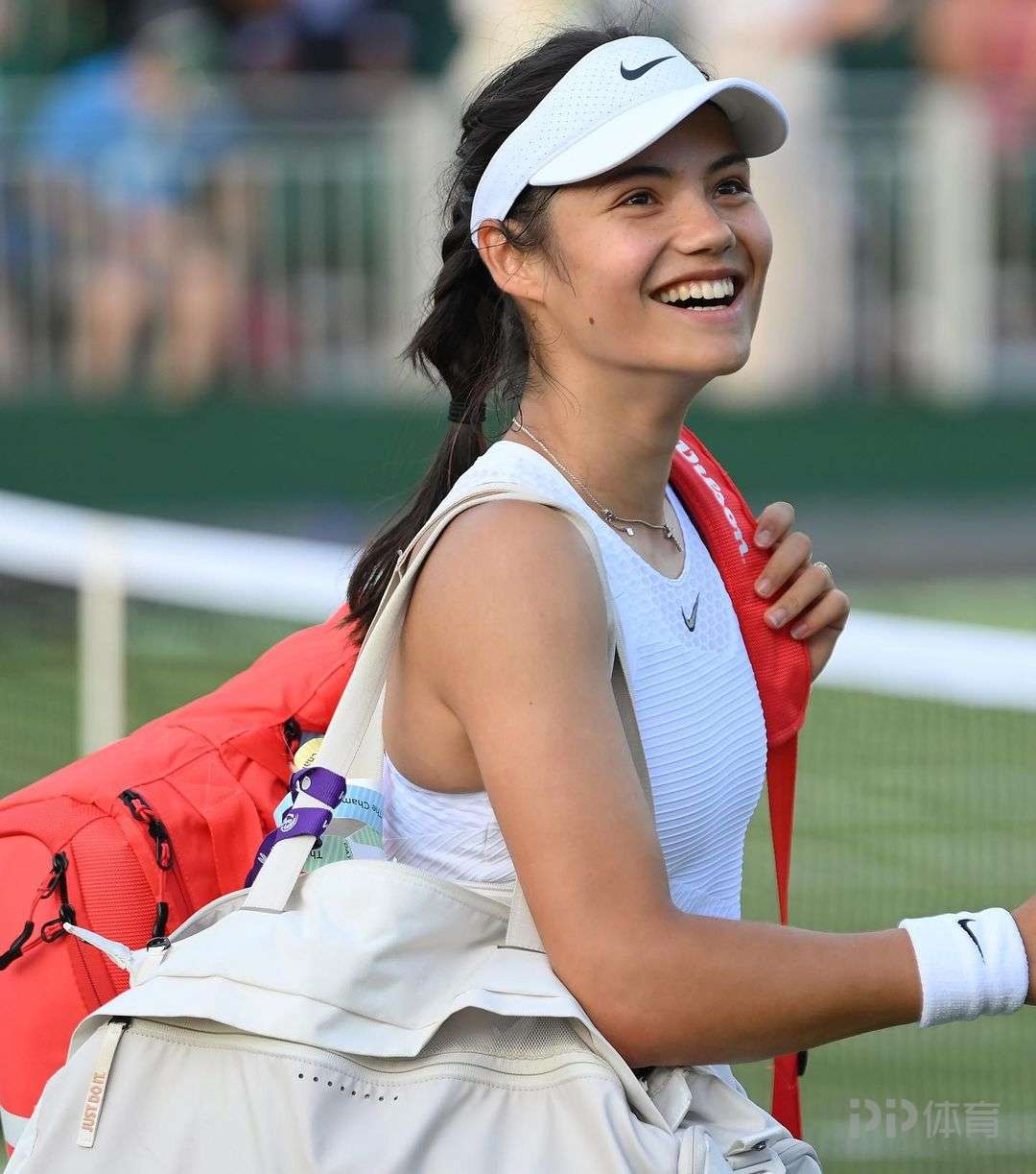 显的进攻意 显的进攻意