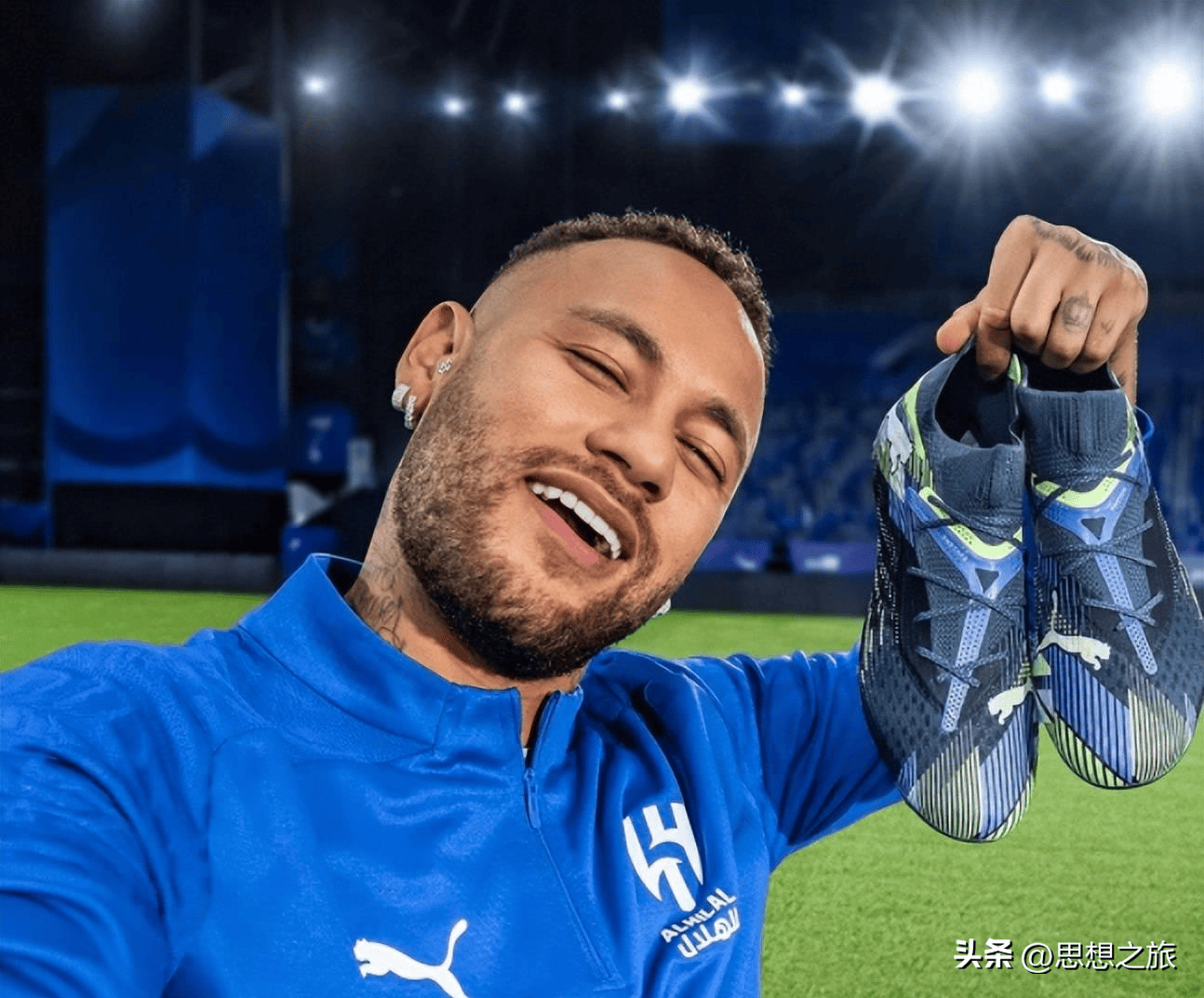 长袖标时 长袖标时