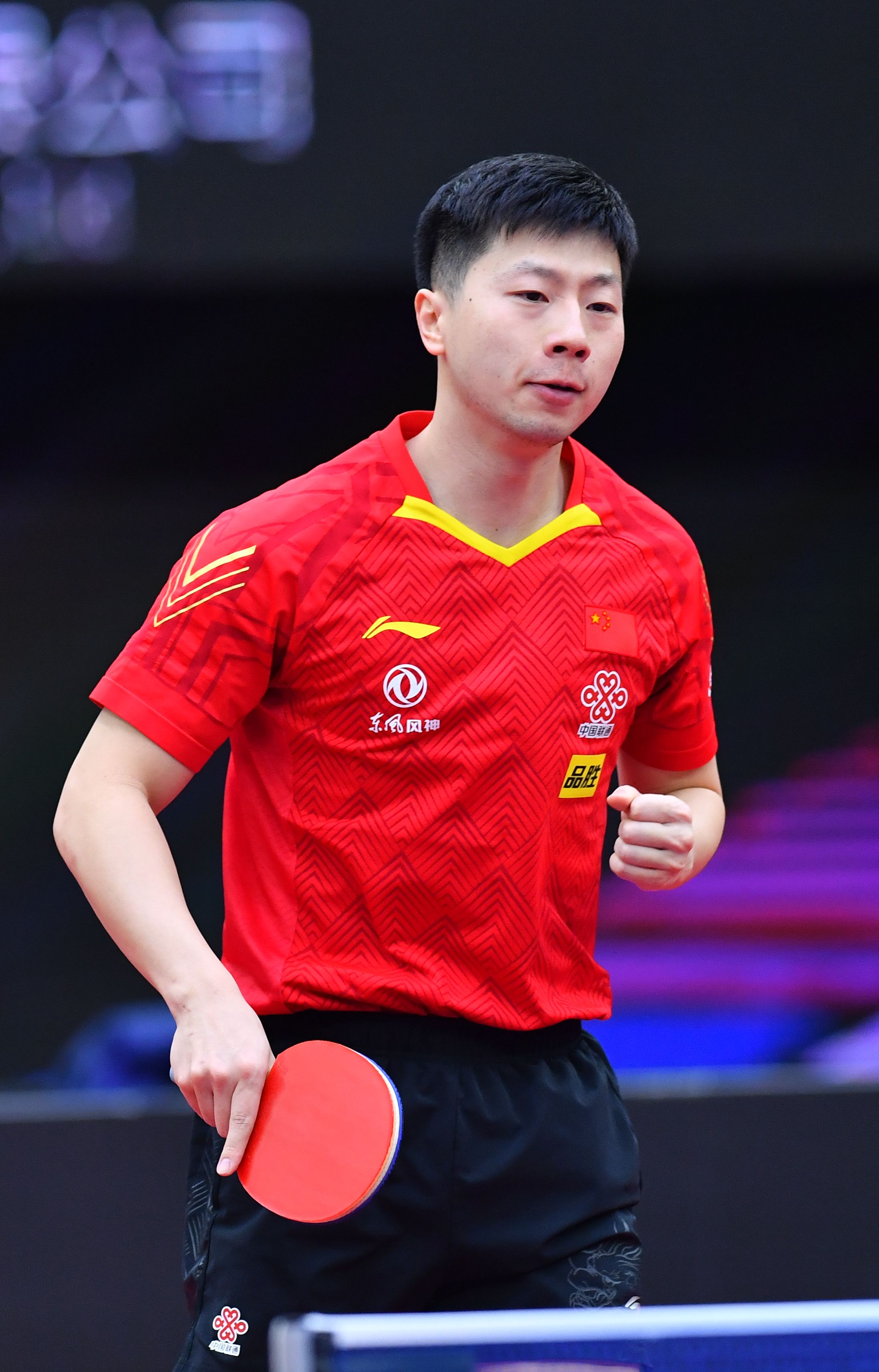 张伟不仅在 张伟不仅在