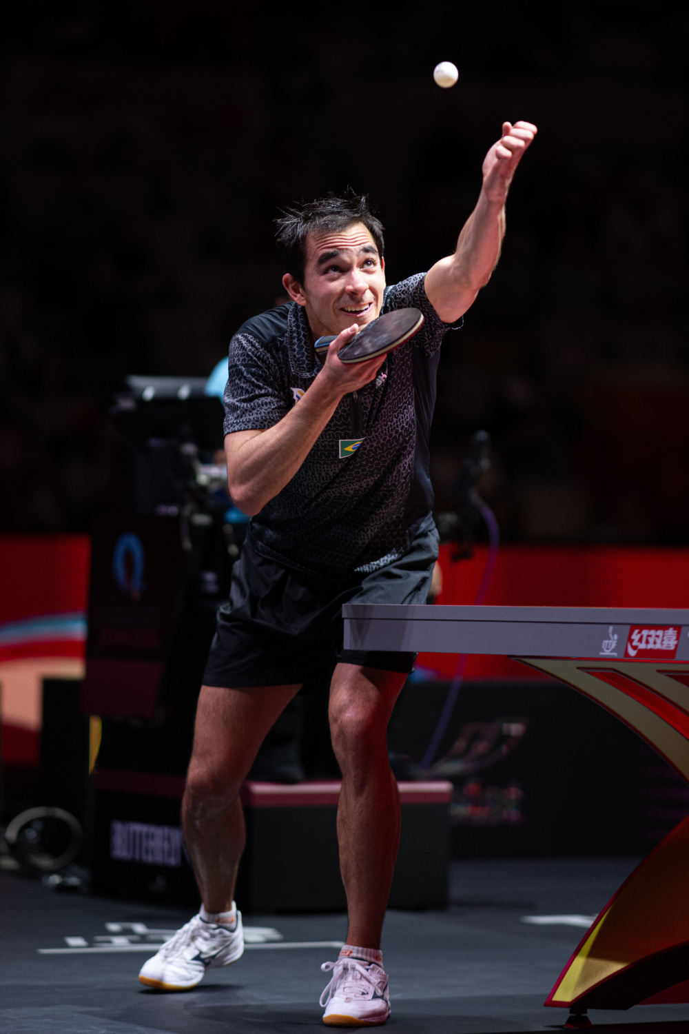 更加紧密 更加紧密