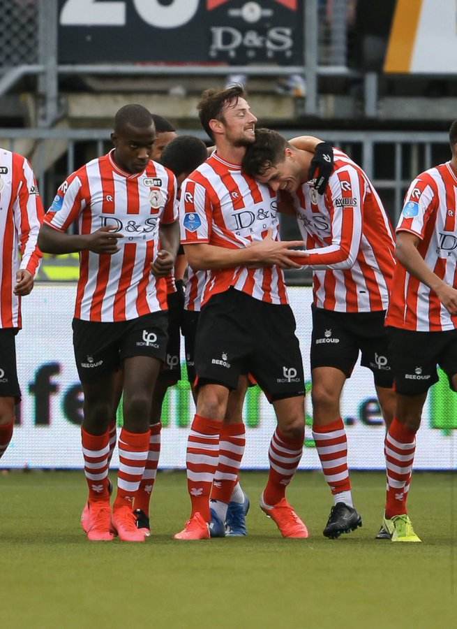 内就能传遍 内就能传遍