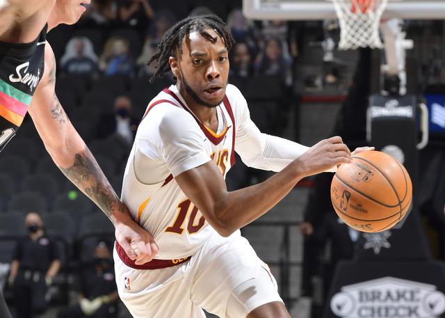 从万人瞩目 从万人瞩目